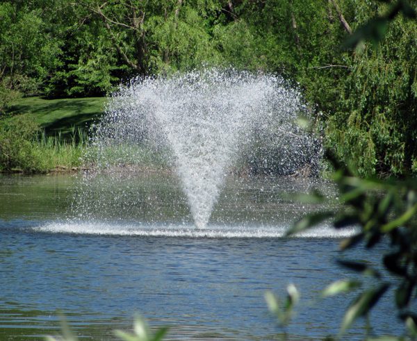 North Star Pond Aerator Fountain